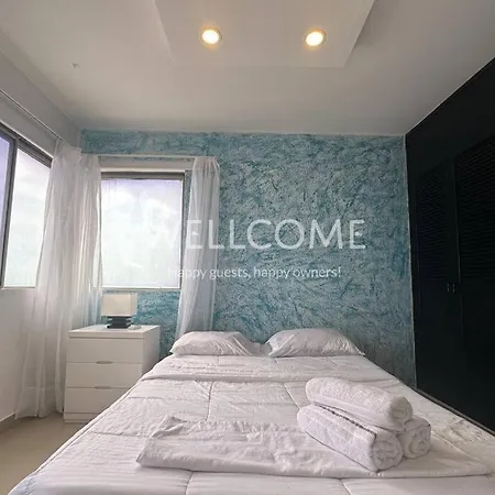 Apartamento Altamar- Hermoso Apto Para 5 Frente Al Mar